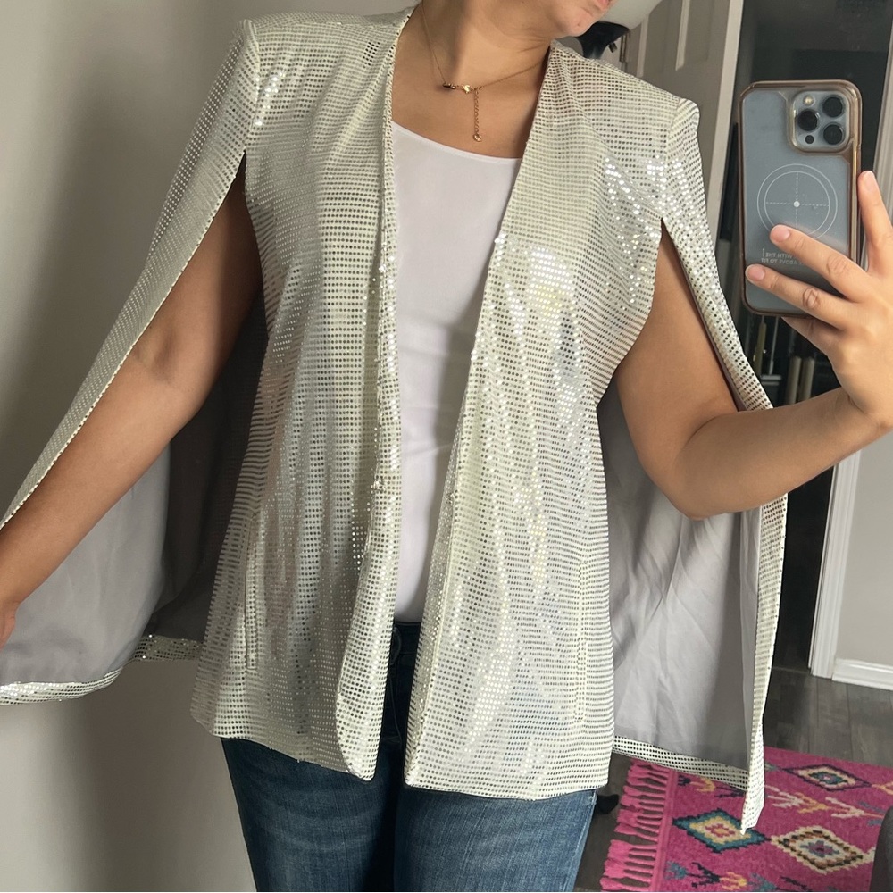 Tahari blazer